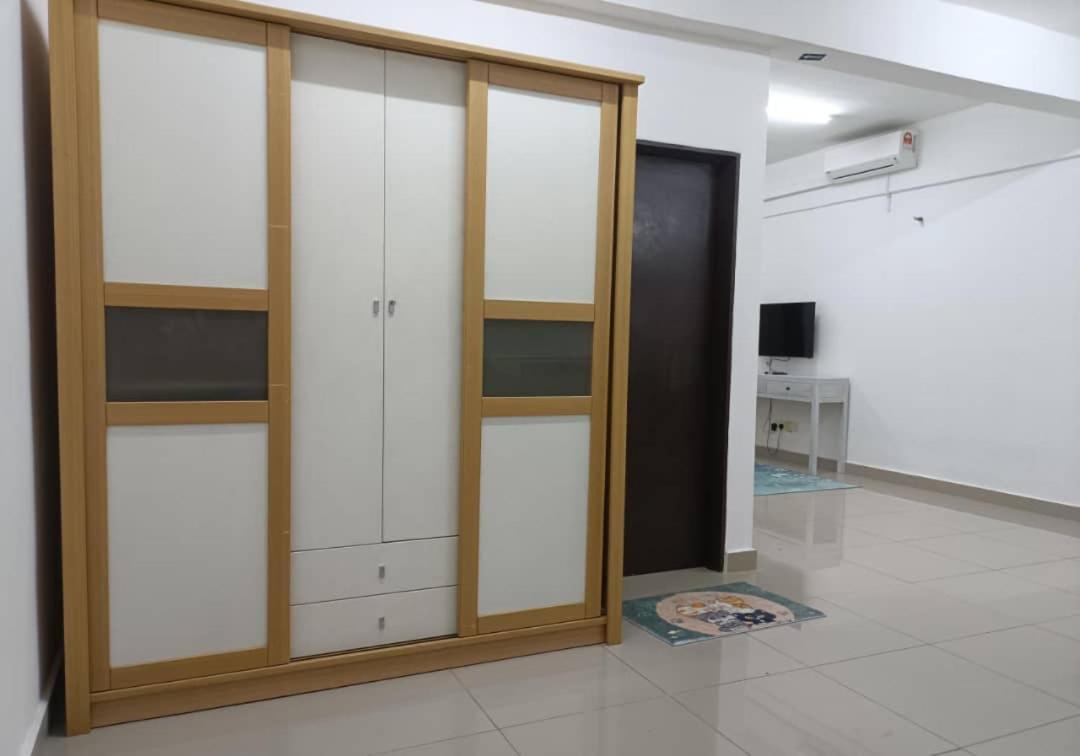 Adeen'S Suria Suite, Hotel Mutiara Gua Musang Exterior foto